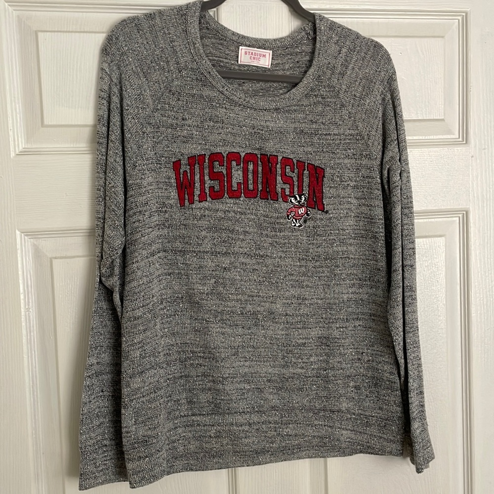 Stadium Chic Wisconsin sparkly gray raglan sweater, size L